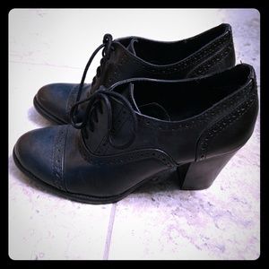 Black Mossimo Oxfords